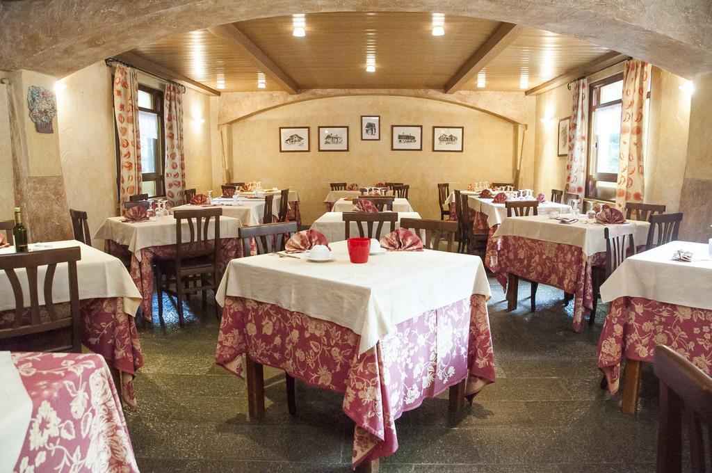 Hotel Vallee De Cogne Ngoại thất bức ảnh